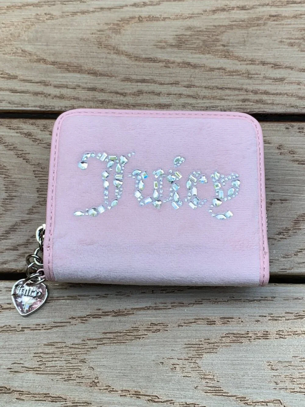 Juicy Couture Velour Card Wallet with Heart Charm  NWOT